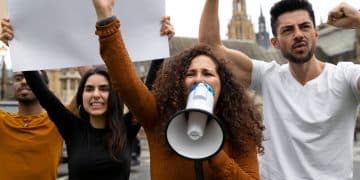 Public protests against federal benefit cuts.